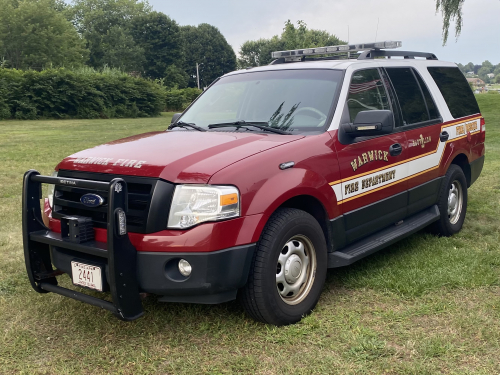 Additional photo  of Warwick Fire
                    Battalion 1, a 2013 Ford Expedition                     taken by Kieran Egan