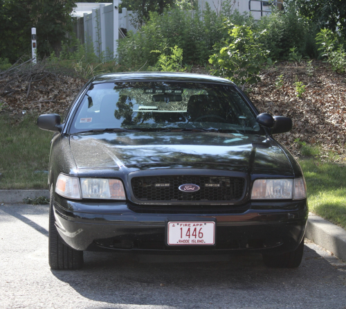 Additional photo  of Warwick Fire
                    Car 30, a 2009-2011 Ford Crown Victoria Police Interceptor                     taken by @riemergencyvehicles