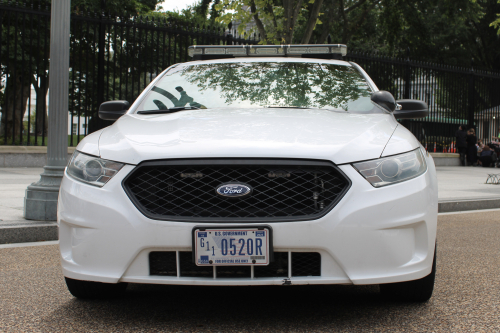 Additional photo  of United States Secret Service
                    Cruiser 0520, a 2013-2019 Ford Police Interceptor Sedan                     taken by @riemergencyvehicles