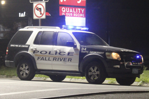 Additional photo  of Fall River Police
                    D-4, a 2007 Ford Explorer                     taken by @riemergencyvehicles