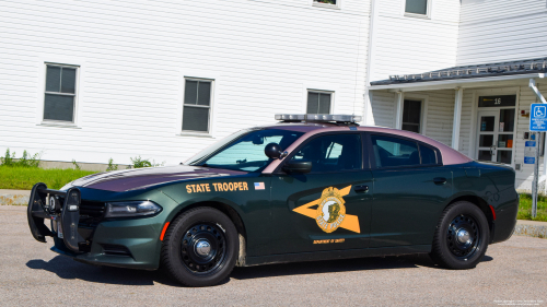 Additional photo  of New Hampshire State Police
                    Cruiser 202, a 2015-2016 Dodge Charger                     taken by Kieran Egan