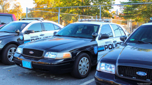Additional photo  of Warwick Police
                    Cruiser R-78, a 2006-2008 Ford Crown Victoria Police Interceptor                     taken by @riemergencyvehicles