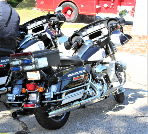 Additional photo  of Warwick Police
                    Motorcycle, a 2015-2020 Harley-Davidson Electra Glide                     taken by @riemergencyvehicles