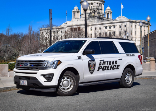 Additional photo  of Amtrak Police
                    Cruiser 120, a 2018-2021 Ford Expedition Max                     taken by Kieran Egan