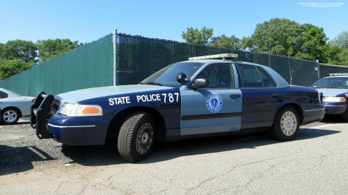 Additional photo  of Massachusetts State Police
                    Cruiser 787, a 2003-2005 Ford Crown Victoria Police Interceptor                     taken by Kieran Egan