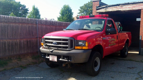 Additional photo  of East Providence Fire
                    Utility 2, a 2001 Ford F-250                     taken by Kieran Egan