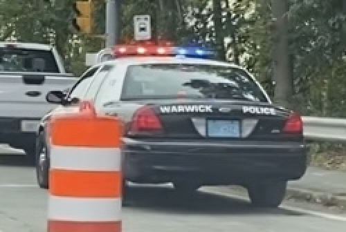 Additional photo  of Warwick Police
                    Cruiser R-76, a 2009-2011 Ford Crown Victoria Police Interceptor                     taken by @riemergencyvehicles