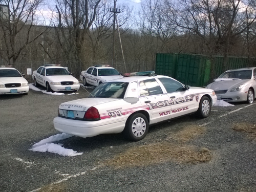 Additional photo  of West Warwick Police
                    Car 37, a 2007 Ford Crown Victoria Police Interceptor                     taken by Kieran Egan