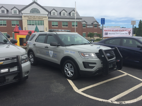 Additional photo  of Rhode Island State Police
                    Cruiser 187, a 2017 Ford Police Interceptor Utility                     taken by @riemergencyvehicles