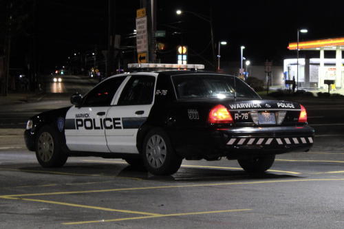 Additional photo  of Warwick Police
                    Cruiser R-76, a 2009-2011 Ford Crown Victoria Police Interceptor                     taken by @riemergencyvehicles