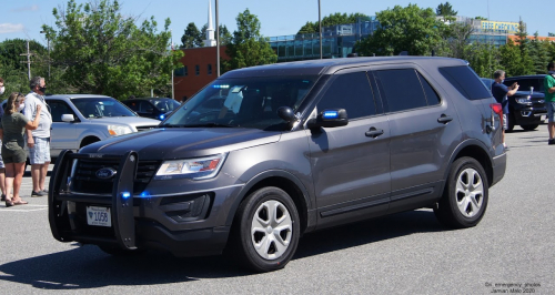 Additional photo  of Massachusetts State Police
                    Cruiser 1058, a 2017 Ford Police Interceptor Utility                     taken by Nicholas You