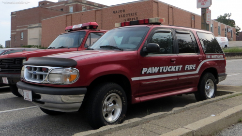 Additional photo  of Pawtucket Fire
                    Fire Investigation Unit, a 1995-2001 Ford Explorer                     taken by Kieran Egan