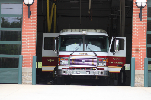 Additional photo  of Warwick Fire
                    Engine 1, a 2007 American LaFrance Eagle                     taken by Kieran Egan