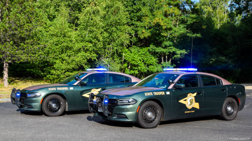 Additional photo  of New Hampshire State Police
                    Cruiser 105, a 2016 Dodge Charger                     taken by Kieran Egan