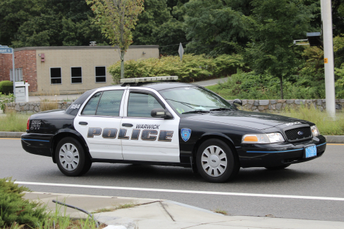 Additional photo  of Warwick Police
                    Cruiser R-84, a 2011 Ford Crown Victoria Police Interceptor                     taken by @riemergencyvehicles