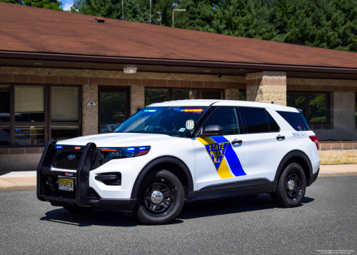 Additional photo  of New Jersey State Police
                    Cruiser 453A, a 2021 Ford Police Interceptor Utility                     taken by Kieran Egan