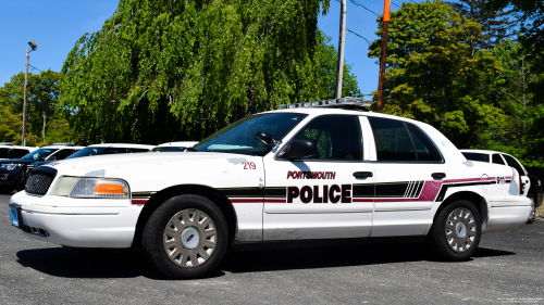 Additional photo  of Portsmouth Police
                    Cruiser 219, a 2005 Ford Crown Victoria Police Interceptor                     taken by @riemergencyvehicles