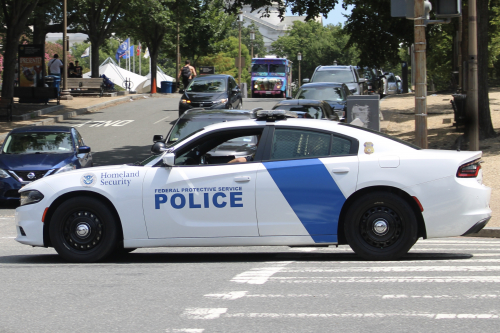 Additional photo  of Federal Protective Services Police
                    Cruise 1260, a 2015-2022 Dodge Charger                     taken by @riemergencyvehicles