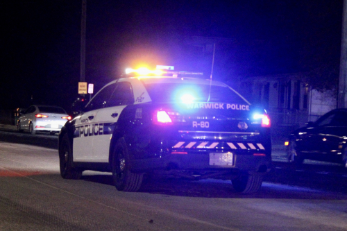 Additional photo  of Warwick Police
                    Cruiser R-80, a 2013-2016 Ford Police Interceptor Sedan                     taken by @riemergencyvehicles
