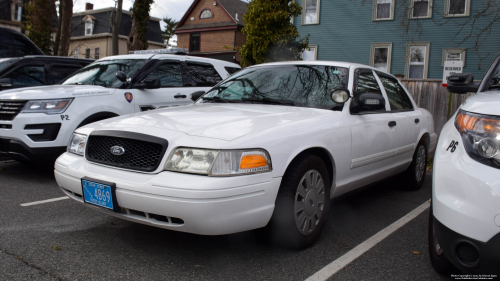 Additional photo  of Brown University Police
                    Unmarked Unit, a 2010 Ford Crown Victoria Police Interceptor                     taken by Jamian Malo