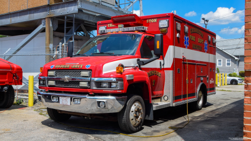 Additional photo  of Cranston Fire
                    Rescue 7, a 2009 Chevrolet C4500                     taken by Kieran Egan