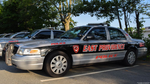 Additional photo  of East Providence Police
                    Car 22, a 2011 Ford Crown Victoria Police Interceptor                     taken by @riemergencyvehicles