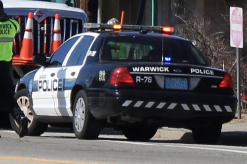 Additional photo  of Warwick Police
                    Cruiser R-76, a 2009-2011 Ford Crown Victoria Police Interceptor                     taken by Kieran Egan