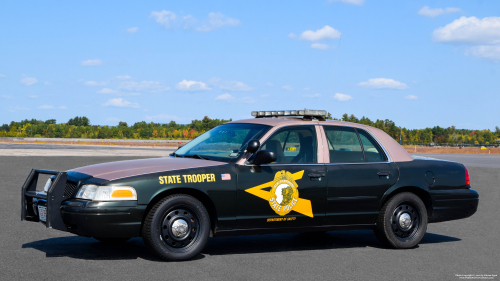 Additional photo  of New Hampshire State Police
                    Cruiser 997, a 2007 Ford Crown Victoria                     taken by Kieran Egan