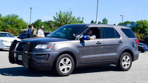 Additional photo  of Massachusetts State Police
                    Cruiser 1058, a 2017 Ford Police Interceptor Utility                     taken by Nicholas You