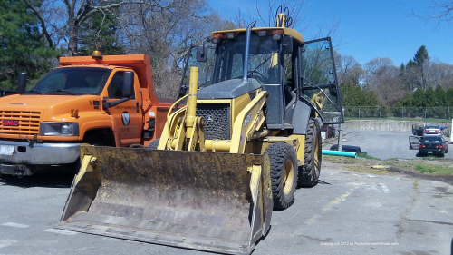 Additional photo  of Barrington Public Works
                    Backhoe 33, a 2006 John Deere 410G Backhoe                     taken by Kieran Egan