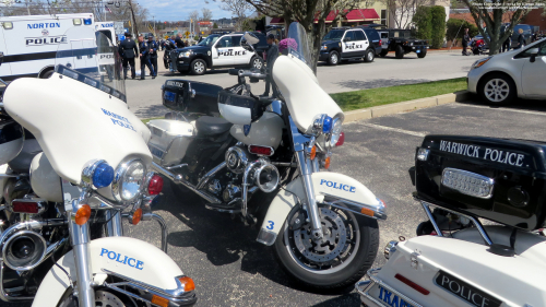 Additional photo  of Warwick Police
                    Motorcycle 3, a 2000-2014 Harley-Davidson Electra Glide                     taken by Kieran Egan