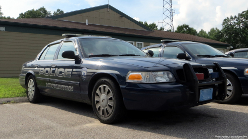 Additional photo  of Hopkinton Police
                    Cruiser 829, a 2009-2011 Ford Crown Victoria Police Interceptor                     taken by Kieran Egan
