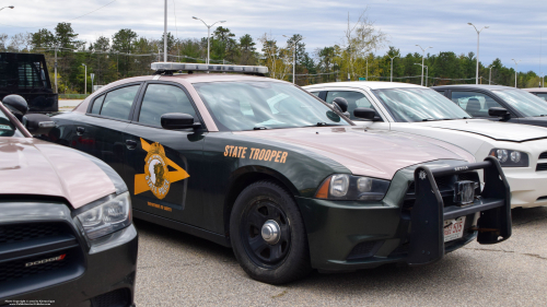 Additional photo  of New Hampshire State Police
                    Cruiser 515, a 2011-2014 Dodge Charger                     taken by Kieran Egan