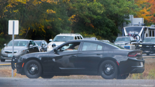 Additional photo  of New Hampshire State Police
                    Cruiser 415, a 2015-2019 Dodge Charger                     taken by Kieran Egan