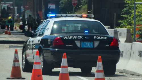 Additional photo  of Warwick Police
                    Cruiser R-70, a 2009-2011 Ford Crown Victoria Police Interceptor                     taken by @riemergencyvehicles