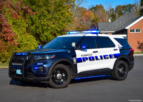 Additional photo  of Plainville Police
                    Cruiser 304, a 2020 Ford Police Interceptor Utility                     taken by Kieran Egan