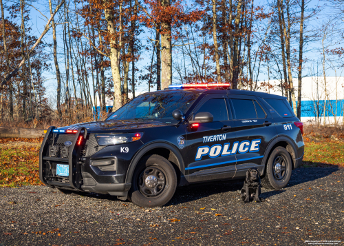 Additional photo  of Tiverton Police
                    Cruiser K9, a 2021 Ford Police Interceptor Utility                     taken by Kieran Egan