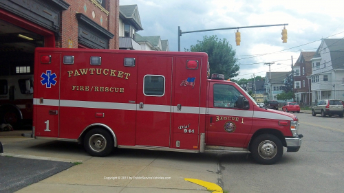 Additional photo  of Pawtucket Fire
                    Rescue 1, a 2009 Ford E-450                     taken by Kieran Egan