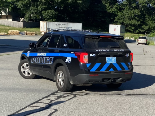Additional photo  of Warwick Police
                    Cruiser P-5, a 2021 Ford Police Interceptor Utility                     taken by @riemergencyvehicles