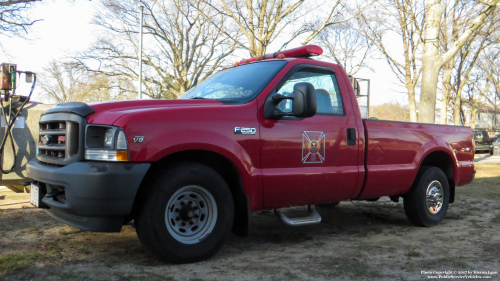 Additional photo  of Warwick Fire
                    Utility 2, a 1999-2004 Ford F-250                     taken by @riemergencyvehicles