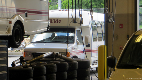 Additional photo  of Rhode Island Public Transit Authority
                    Paratransit Bus 0624, a 2006 Ford E-450 Bus                     taken by Kieran Egan