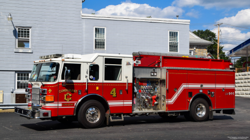 Additional photo  of Cumberland Fire
                    Engine 4, a 2004 Pierce Enforcer                     taken by Jamian Malo