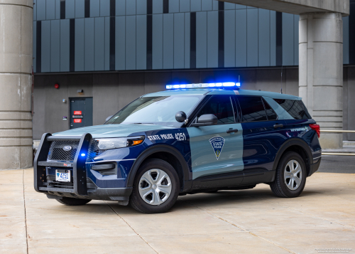 Additional photo  of Massachusetts State Police
                    Cruiser 4251, a 2023 Ford Police Interceptor Utility Hybrid                     taken by Kieran Egan