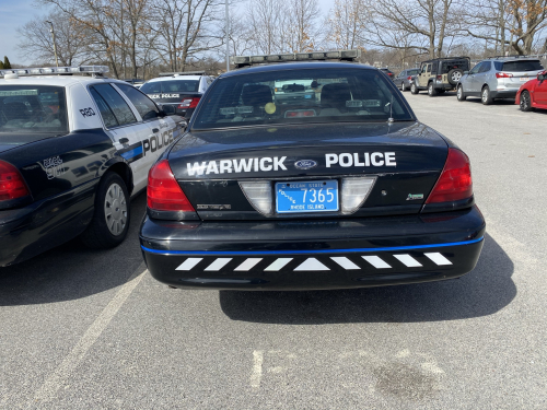 Additional photo  of Warwick Police
                    Cruiser R-84, a 2011 Ford Crown Victoria Police Interceptor                     taken by @riemergencyvehicles