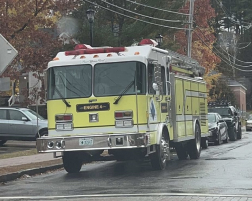 Additional photo  of Antique Fire Apparatus in New Hampshire
                    Tenney Mountain Engine 4, a 1995 Spartan                     taken by Erik Gooding