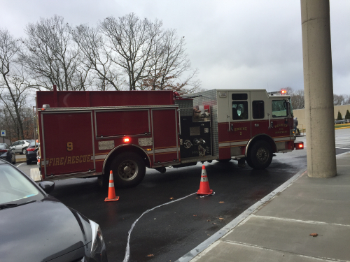 Additional photo  of Warwick Fire
                    Engine 9, a 2015 Pierce Enforcer                     taken by Kieran Egan
