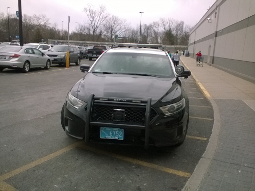 Additional photo  of Warwick Police
                    Cruiser P-21, a 2013-2018 Ford Police Interceptor Sedan                     taken by @riemergencyvehicles