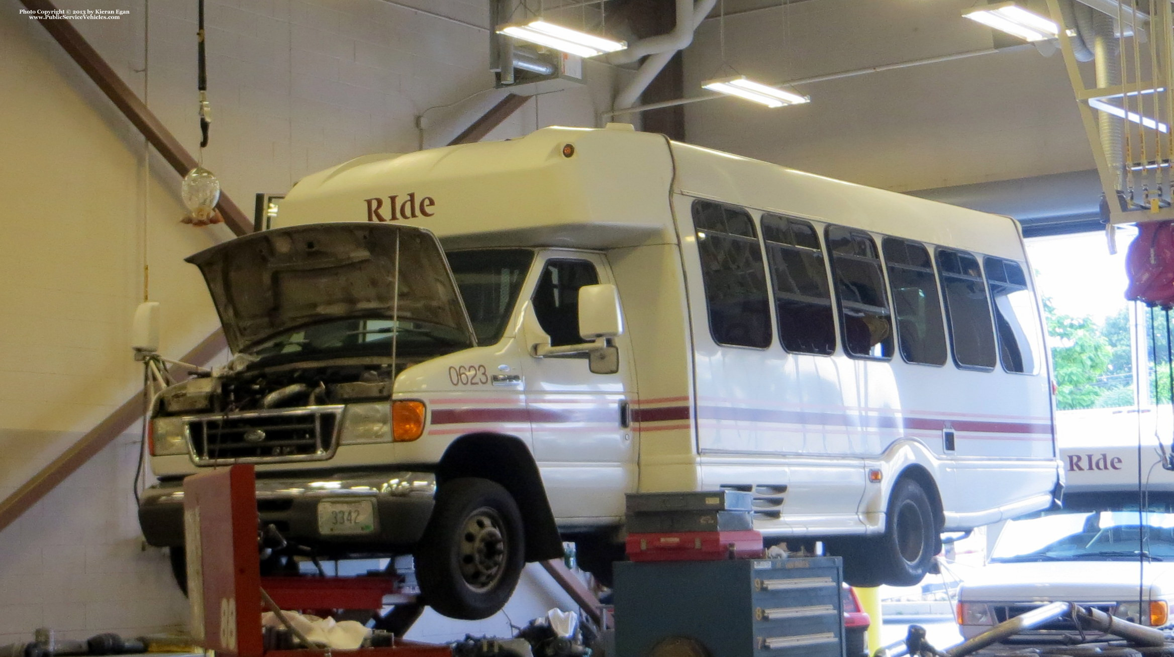 A photo  of Rhode Island Public Transit Authority
            Paratransit Bus 0623, a 2006 Ford E-450 Bus             taken by Kieran Egan