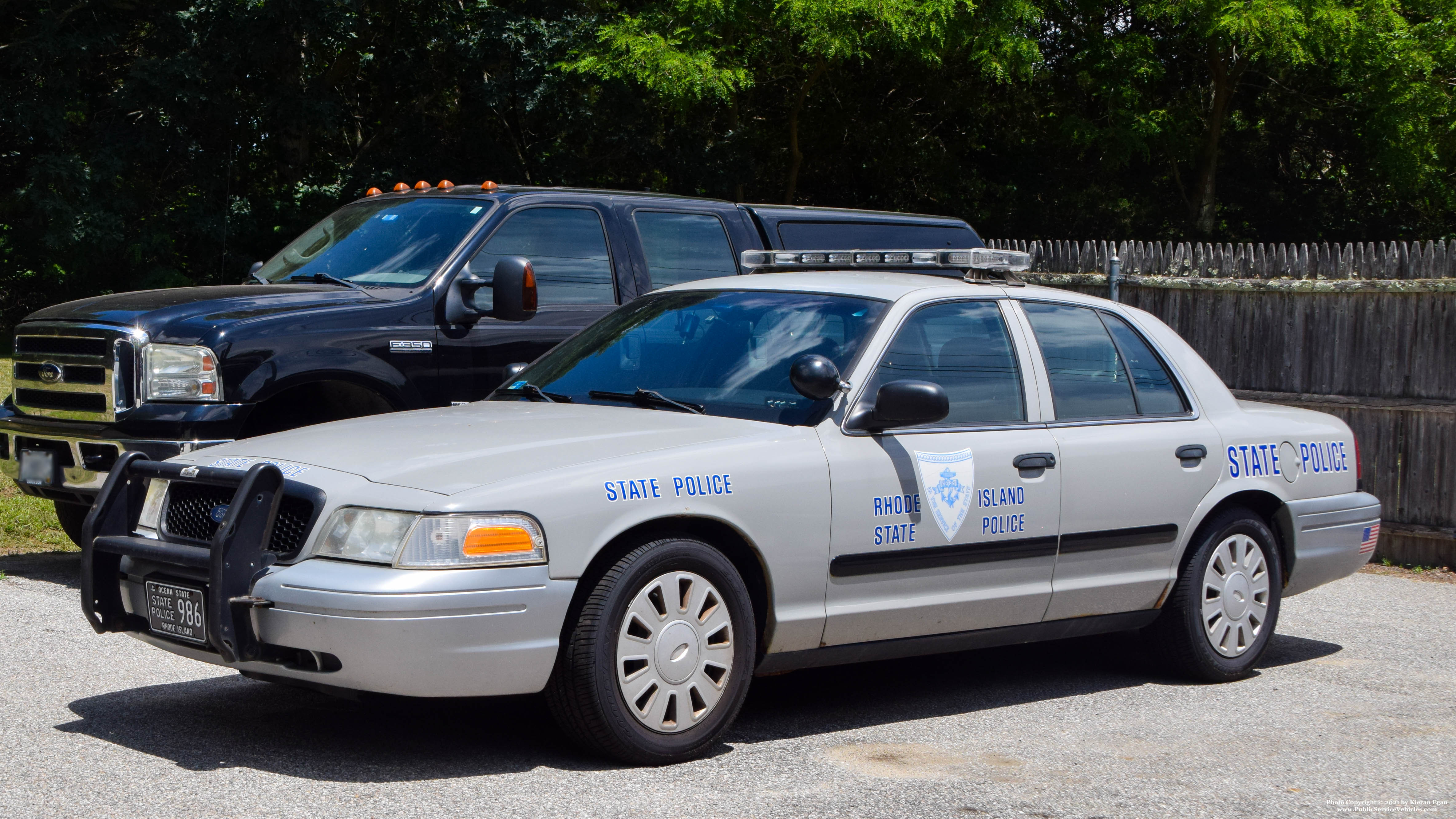 A photo  of Rhode Island State Police
            Cruiser 986, a 2006-2008 Ford Crown Victoria Police Interceptor             taken by Kieran Egan