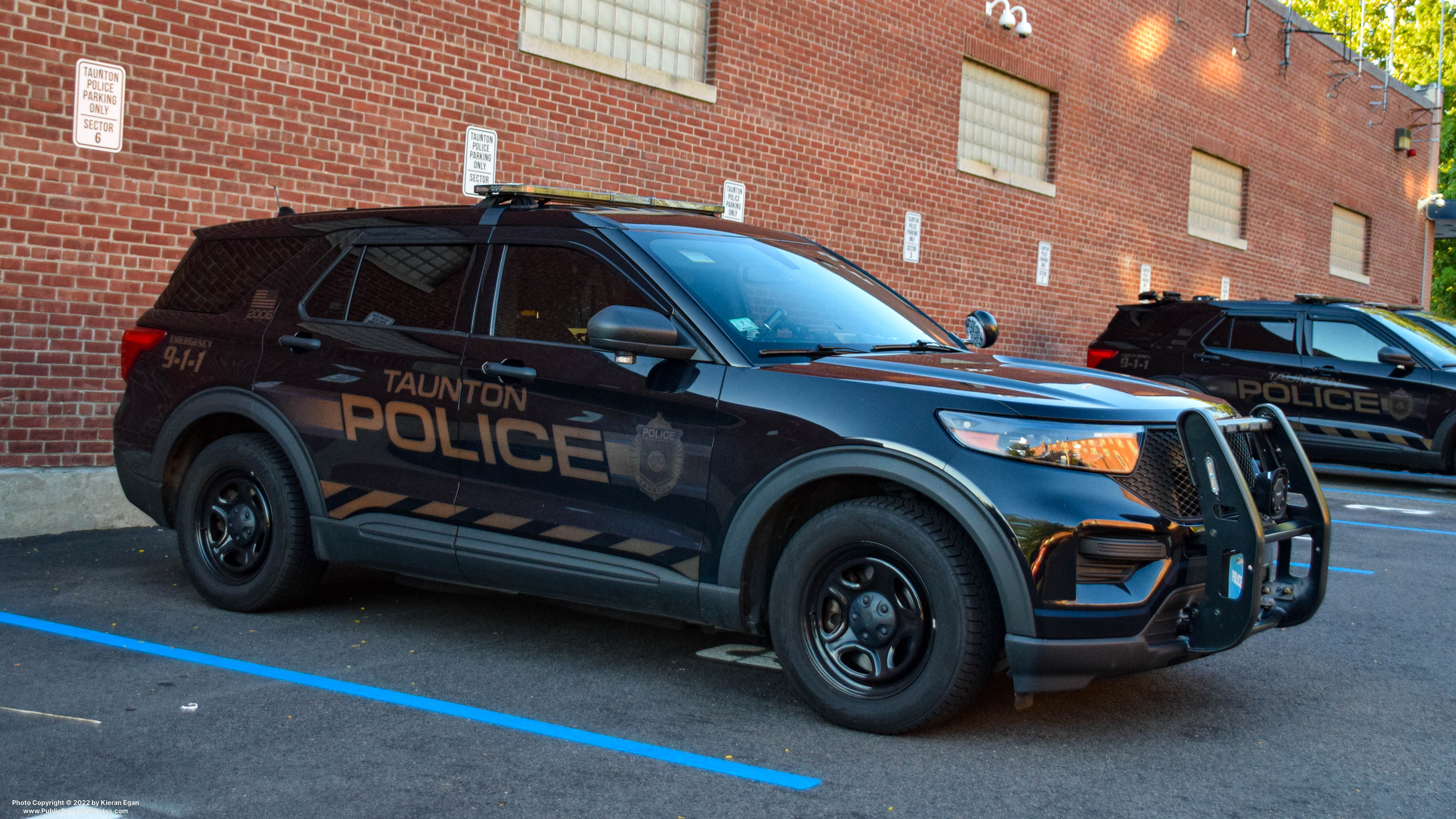 A photo  of Taunton Police
            Cruiser 6, a 2020 Ford Police Interceptor Utility             taken by Kieran Egan